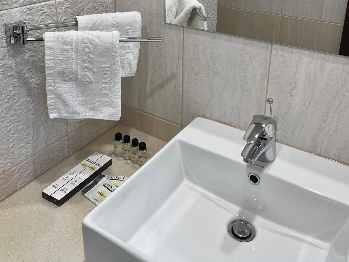 Hotel Gloria Deluxe Borovoe Esterno foto