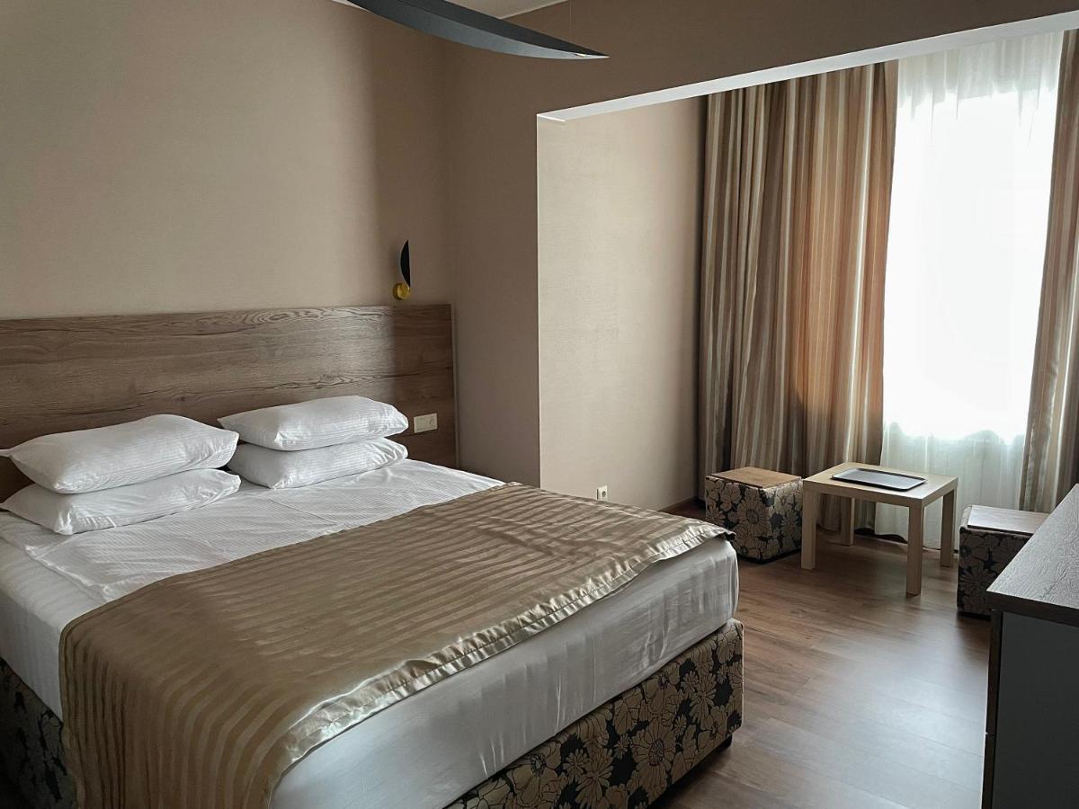 Hotel Gloria Deluxe Borovoe Esterno foto