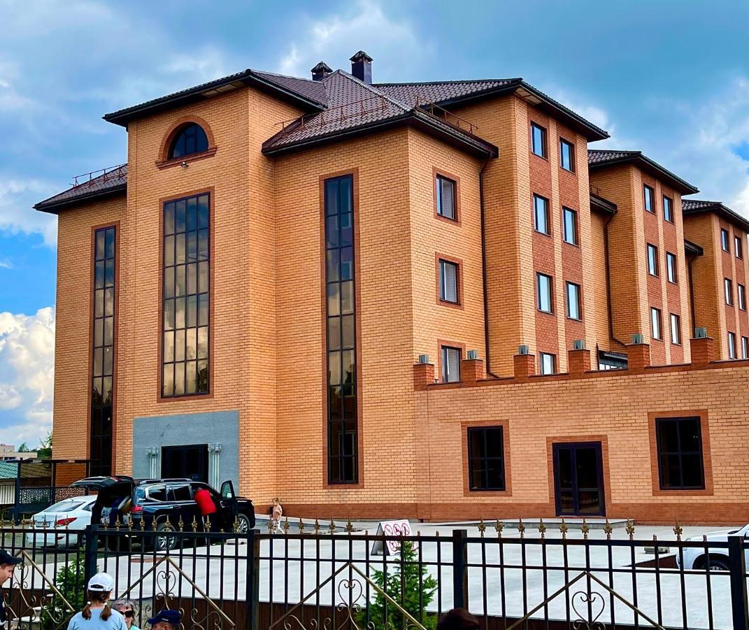 Hotel Gloria Deluxe Borovoe Esterno foto