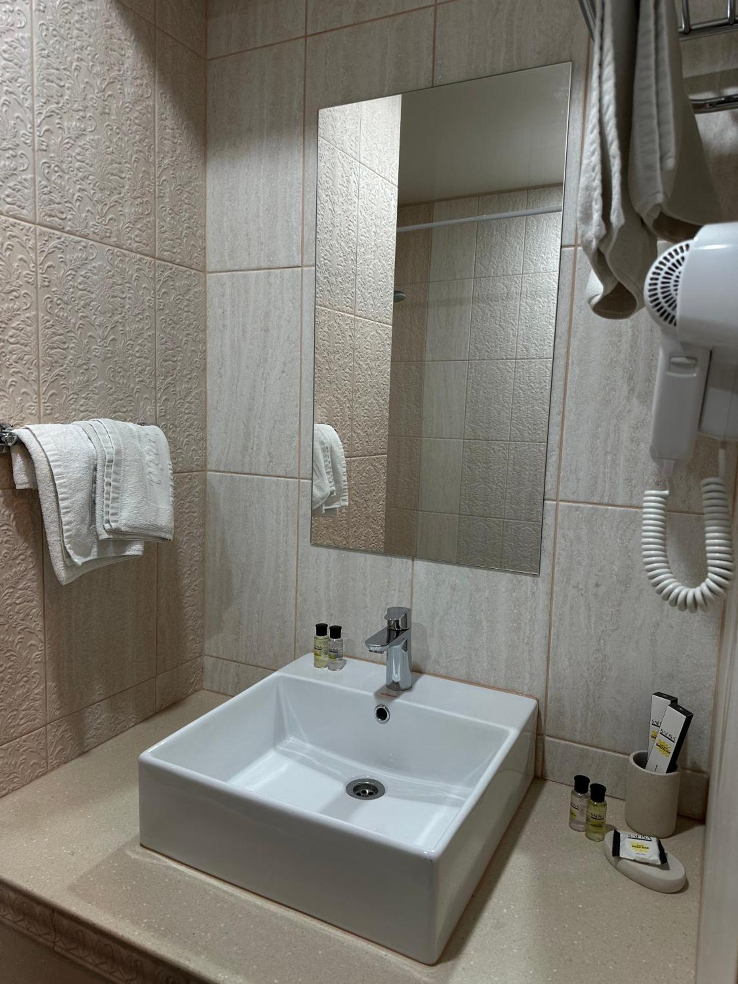 Hotel Gloria Deluxe Borovoe Esterno foto